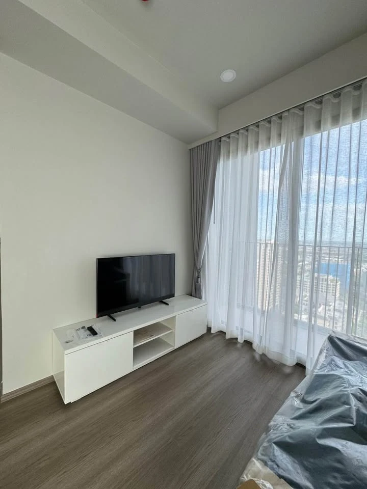 Whizdom the Forestia for rent, corner room, great view, lots of usable space, fully furnished, complete with electrical appliances, hurry and reserve