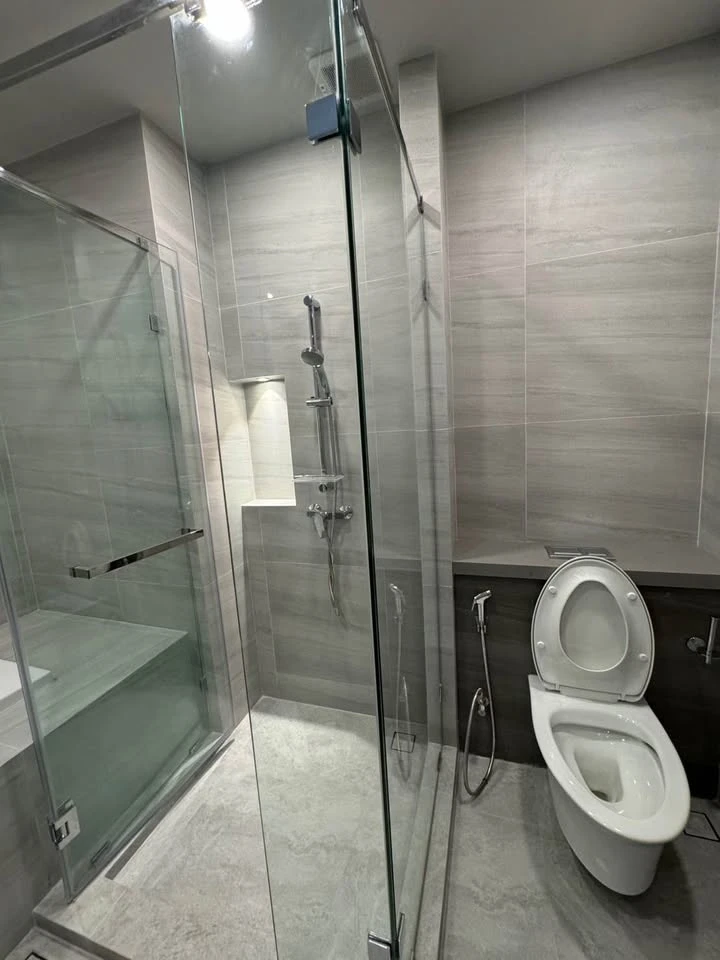 Whizdom the Forestia for rent, corner room, great view, lots of usable space, fully furnished, complete with electrical appliances, hurry and reserve