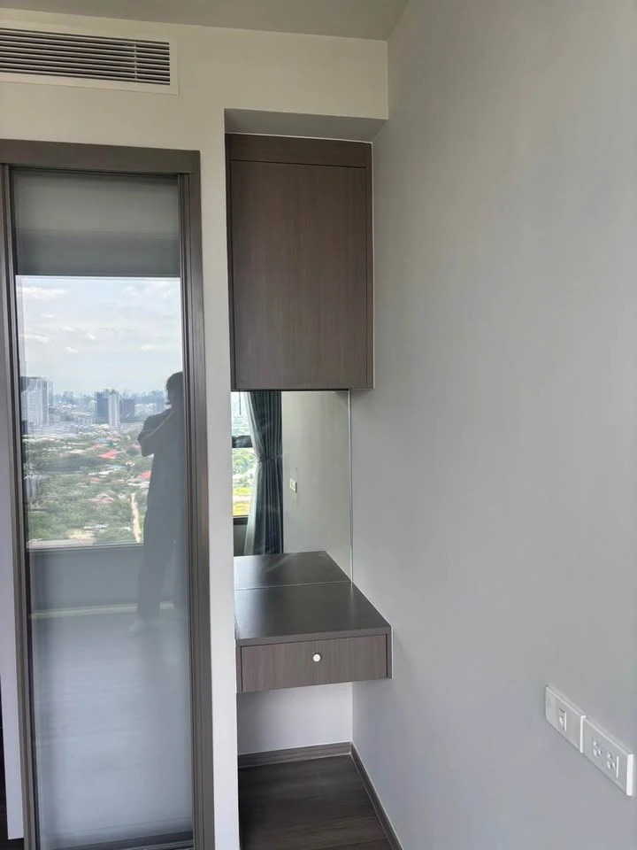 Whizdom the Forestia for rent, corner room, great view, lots of usable space, fully furnished, complete with electrical appliances, hurry and reserve