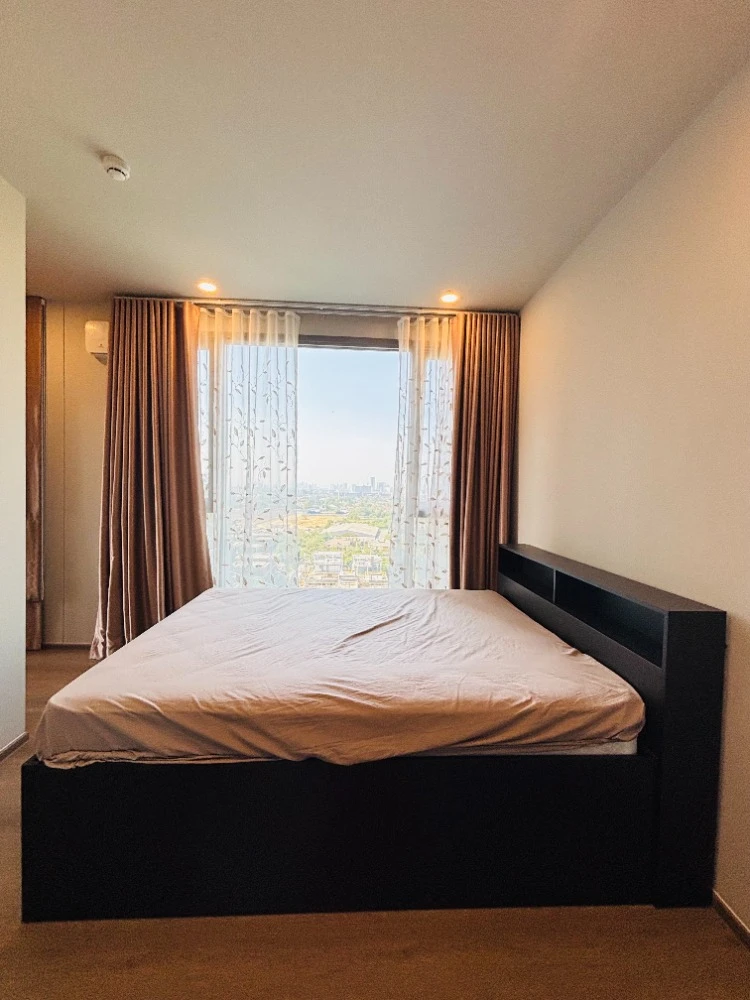 Whizdom The Forestias condo for rent, 10th floor, fully furnished. Book now!