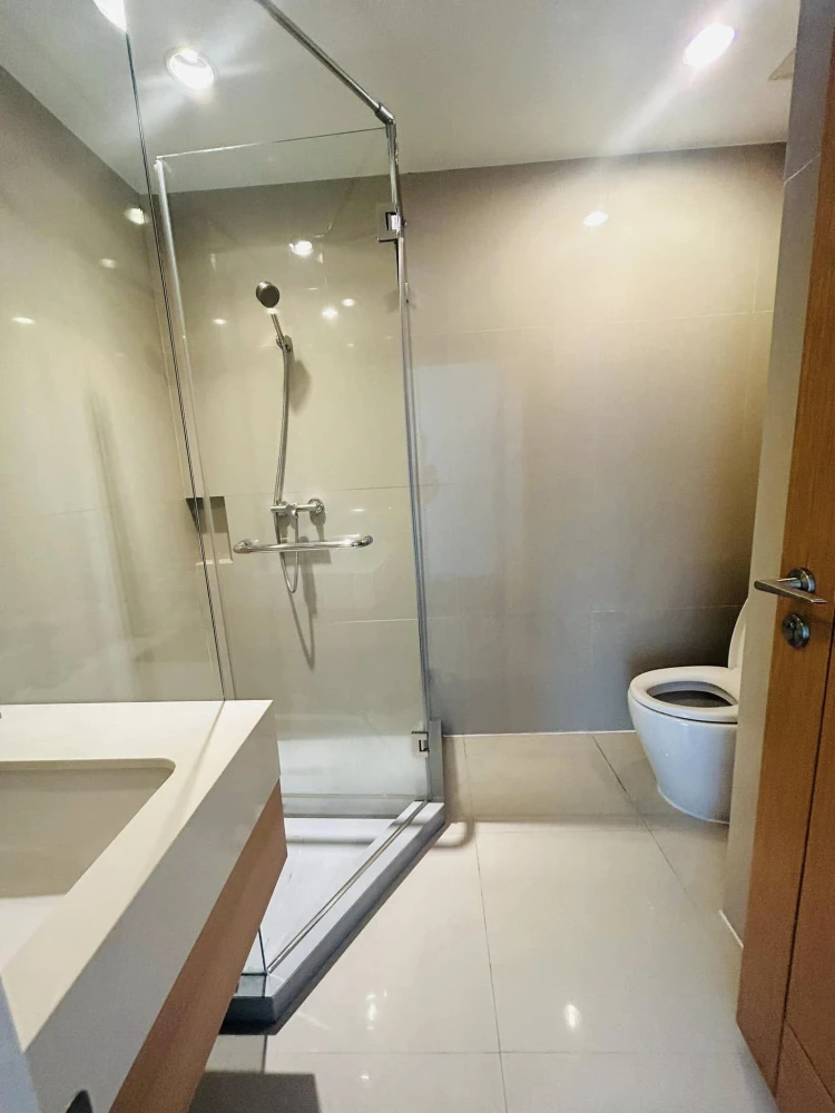 For rent: Wind Sukhumvit 23, 16th floor, fully furnished, book now, don't miss out.