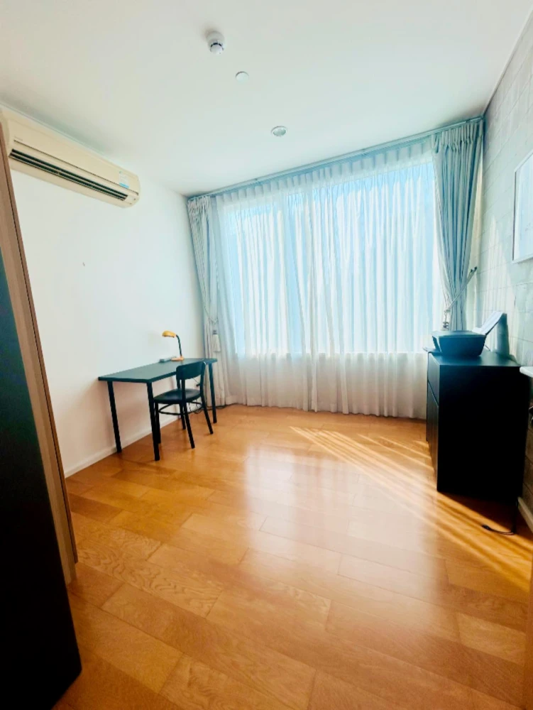 For rent: Wind Sukhumvit 23, 16th floor, fully furnished, book now, don't miss out.
