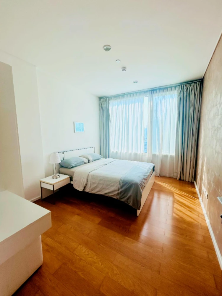For rent: Wind Sukhumvit 23, 16th floor, fully furnished, book now, don't miss out.