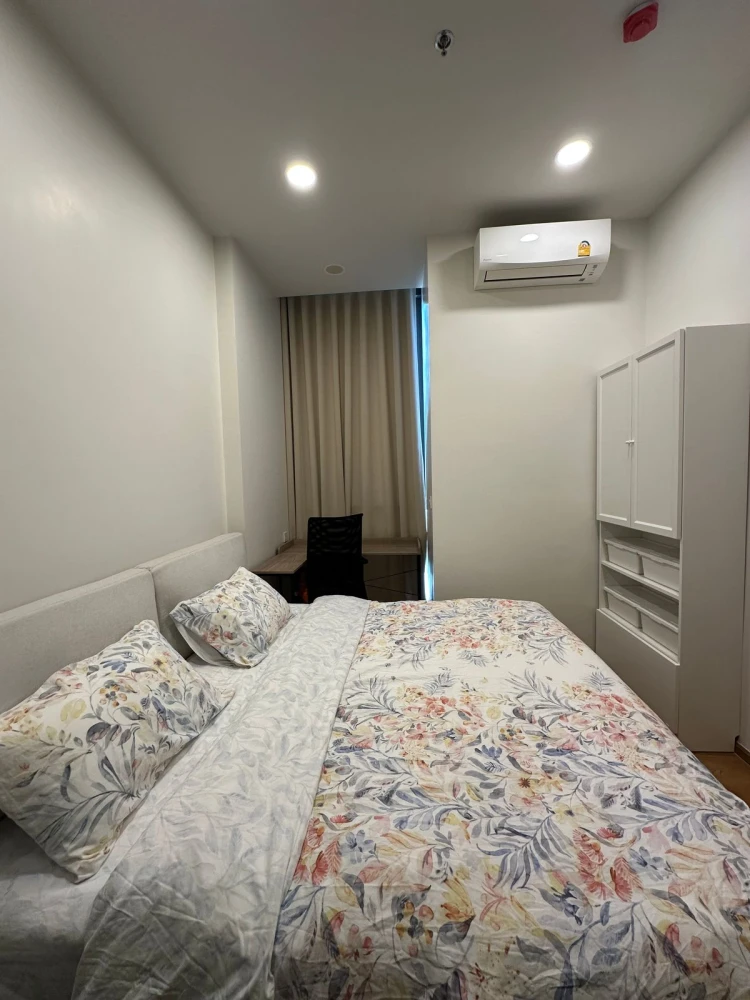 Wish Signature 2 Midtown Siam for rent, spacious room, comfortable, fully furnished, reserve now, hurry!