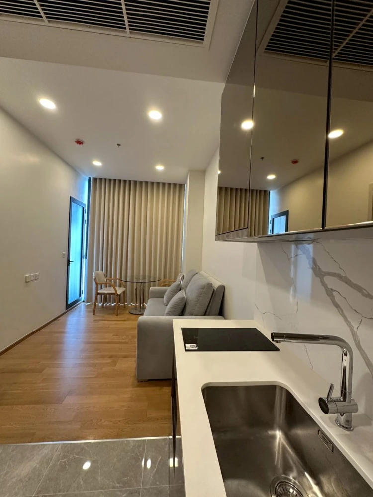 Wish Signature 2 Midtown Siam for rent, spacious room, comfortable, fully furnished, reserve now, hurry!