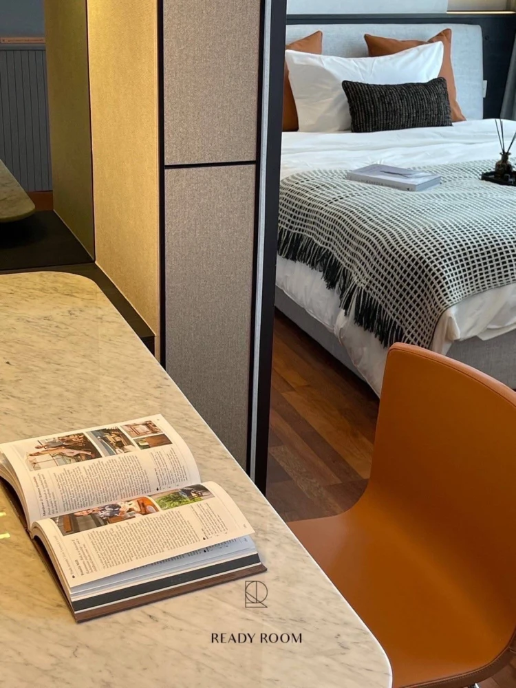 For rent: Wish Signature Midtown Siam, 1 bedroom, 1 bathroom, decorated in a controlled tone, has a private elevator, book now.