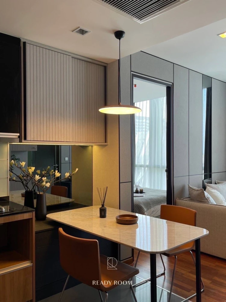 For rent: Wish Signature Midtown Siam, 1 bedroom, 1 bathroom, decorated in a controlled tone, has a private elevator, book now.