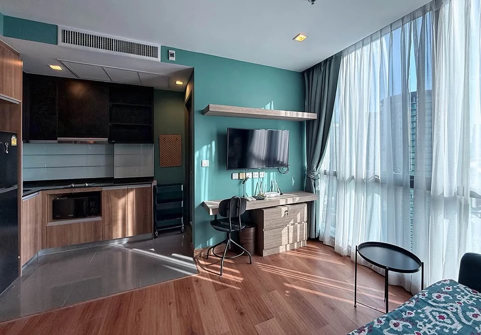 For rent: Wish Signature Midtown Siam, fully furnished and ready to move in. Book now before it's too late!!!