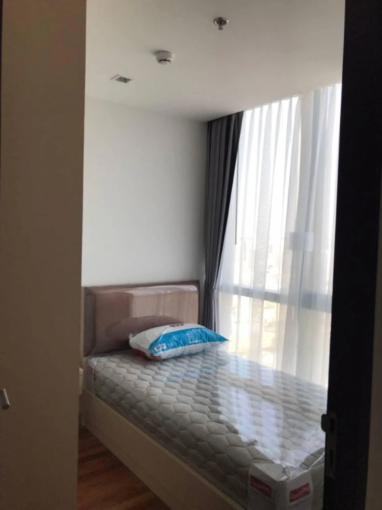 For rent: Wish Signature Midtown Siam, corner room with privacy, great price, hurry and reserve now!