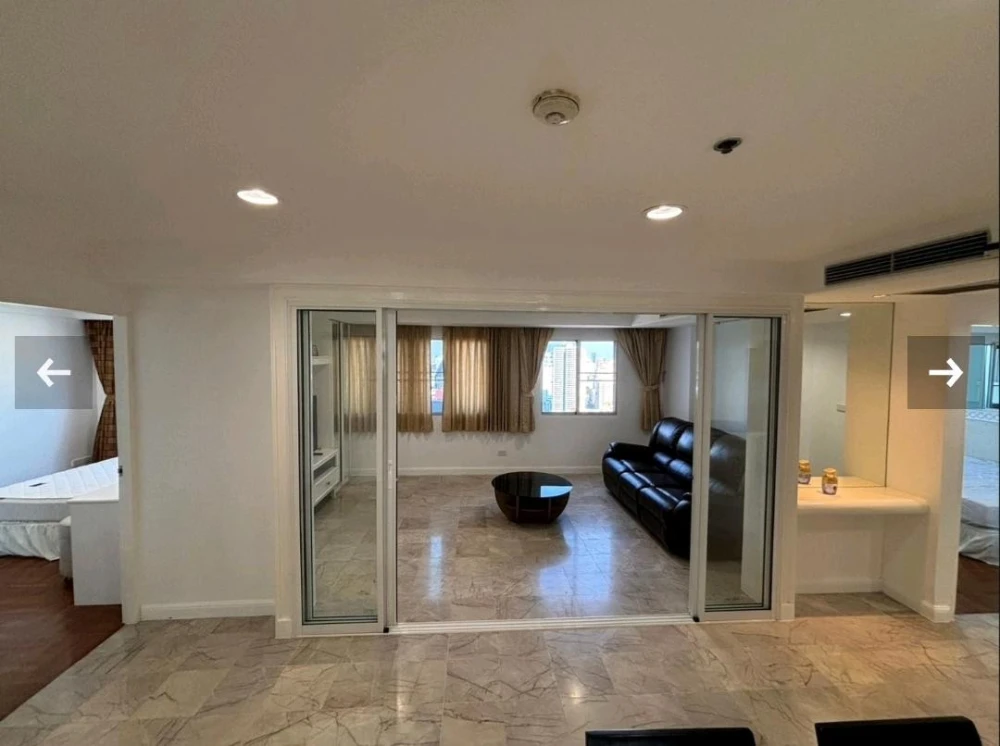 For rent: Wittayu Complex, 33rd floor, city view, fully furnished, ready to move in. Book now! Don't miss out!