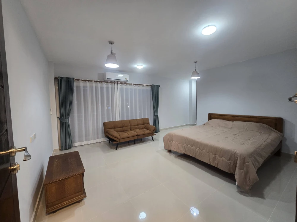ให้เช่า Wongamat Privacy ห้องใหญ่มากๆ บรรยากาศ เงียบสงบ เหมาะกับการพักผ่อนสุด รีบจองเลย images