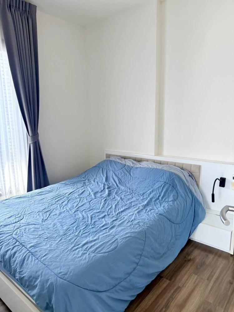 For rent: Wyne Sukhumvit, corner unit, beautiful view, immaculate condition, ready to move in!