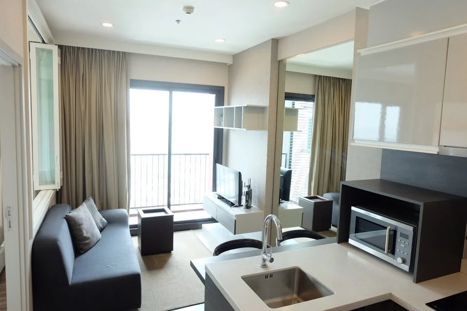 For rent: Wyne Sukhumvit, room on the highest floor with a stunning city view. Very beautiful. Just bring your luggage and you can move in.