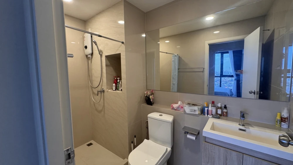 XIM Condo Suksawat for rent – ​​30th floor with Chao Phraya River views. Fully equipped with complete amenities. Book now—don't miss out!