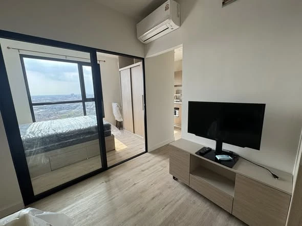 For rent: XIM Suksawat - Rama 3, 1 bedroom, 1 bathroom. Great location, convenient transportation, fully furnished. Book now!