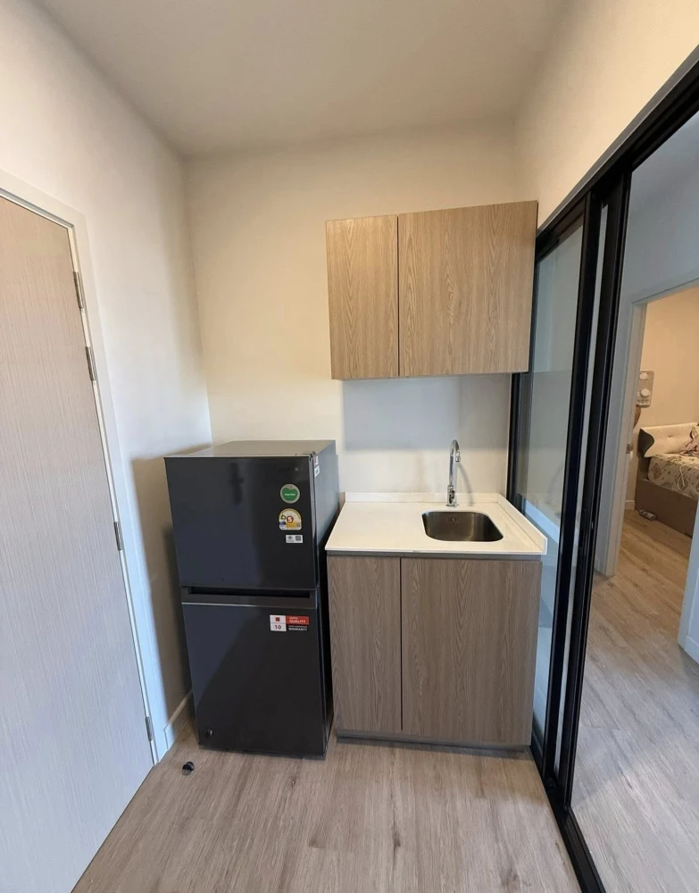 For rent: XIM Suksawat - Rama 3, 1 bedroom, 1 bathroom. Fully furnished and equipped with appliances. Just bring your suitcase and move in!