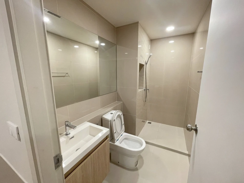 For rent: Xim Suksawat - Rama 3, 16th floor view, Bhumibol Bridge - Bang Krachao River bend, spacious room, very comfortable, hurry and book now.