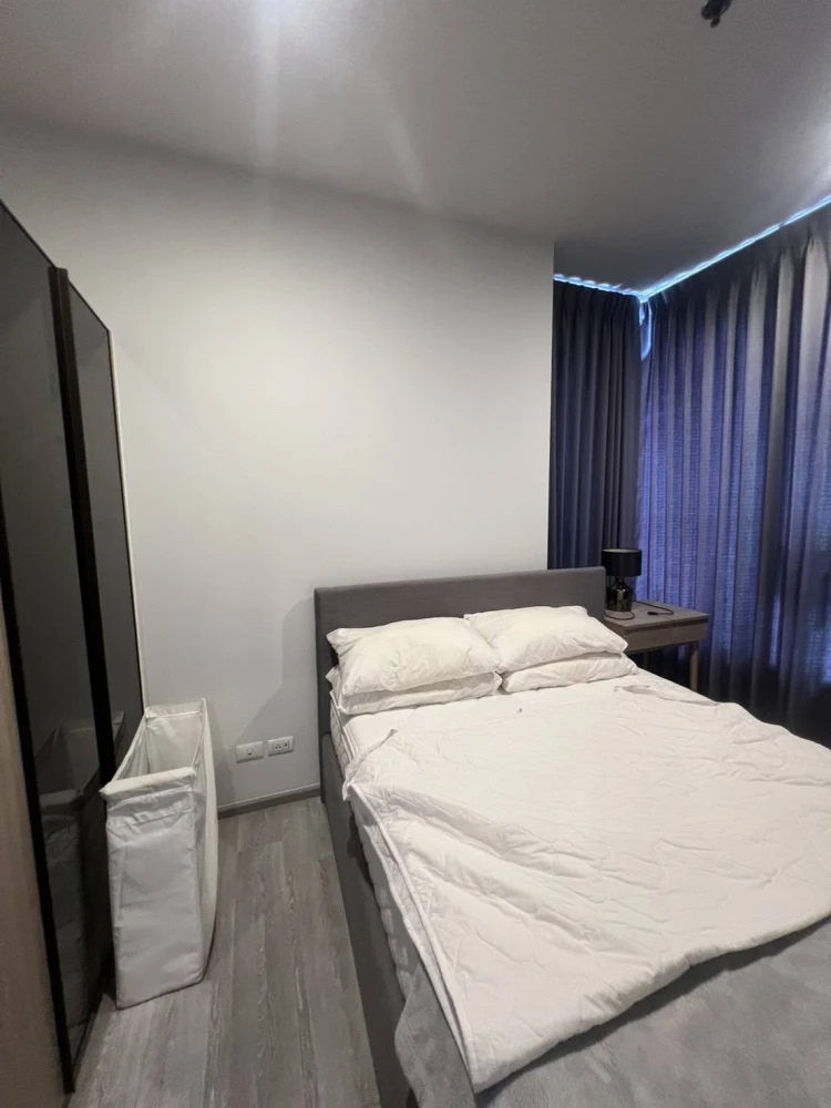 For rent: XT Ekkamai, 24th floor, unobstructed view of Ekkamai-Thonglor, excellent ventilation. You won't be disappointed if you book now.