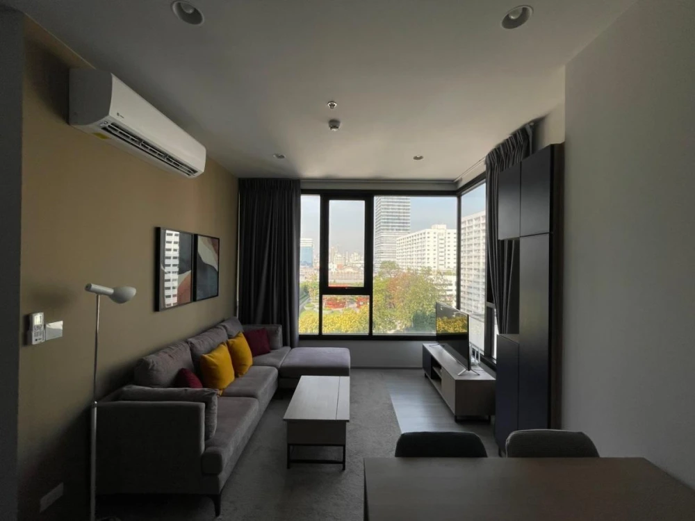XT Ekkamai condo for rent, 9th floor. Nice and fully furnished. Book now!