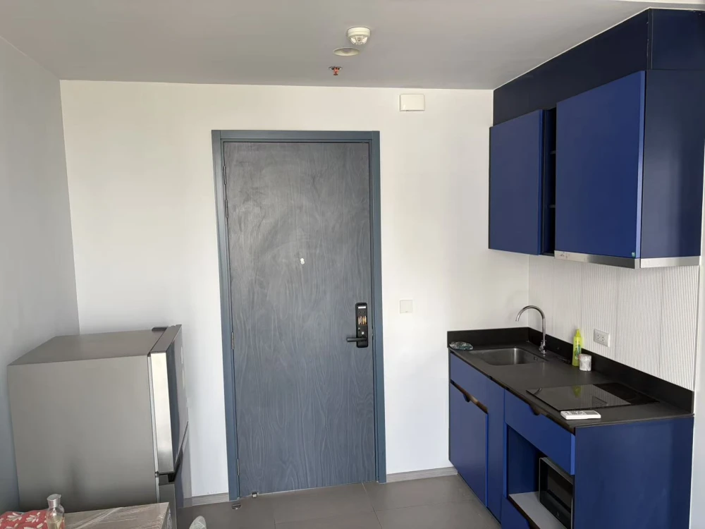 XT Ekkamai for rent, 9th floor, fully furnished, very livable. Book now, don't wait!