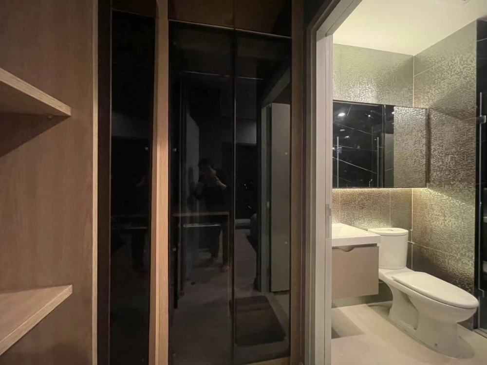 For rent: XT Ekkamai, high floor room, simple and luxurious, built-in marble pattern in the room, book now before you miss out!!