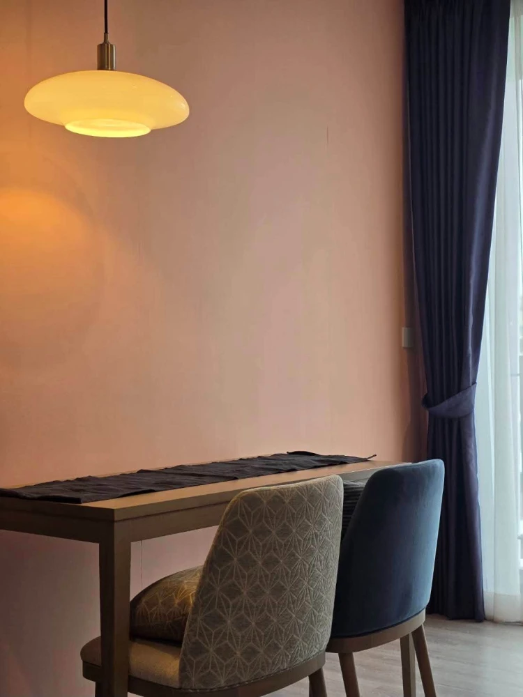 XT Ekkamai for rent – ​​beautifully decorated, fully furnished unit (includes refrigerator and microwave). Don't miss out!