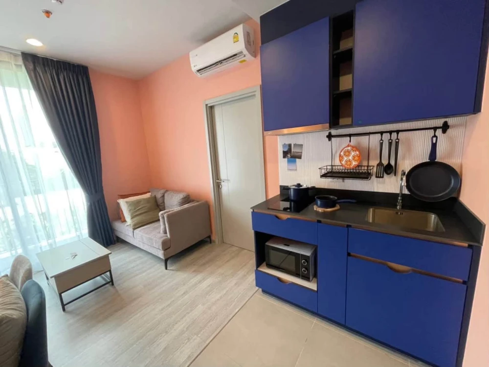 XT Ekkamai for rent – ​​beautifully decorated, fully furnished unit (includes refrigerator and microwave). Don't miss out!