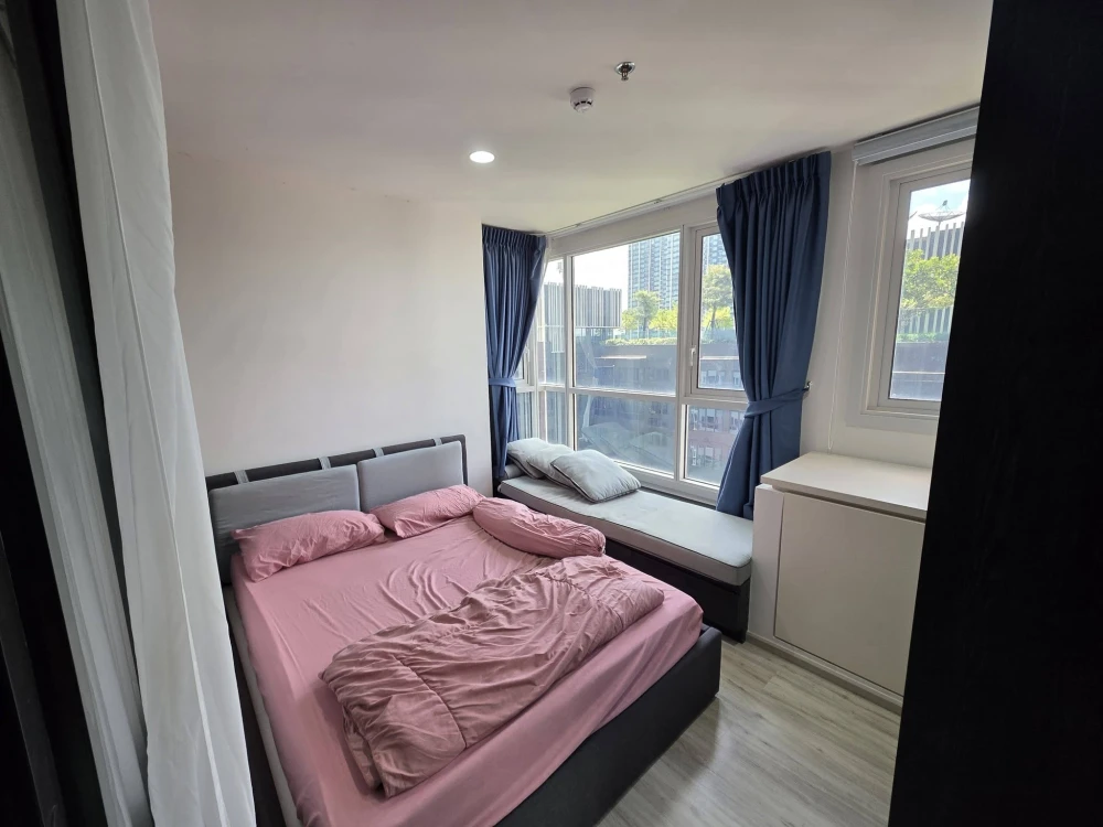 For rent: XT Huaikhwang, 1 bedroom, 1 bathroom, fully furnished. Don't just look, book now!