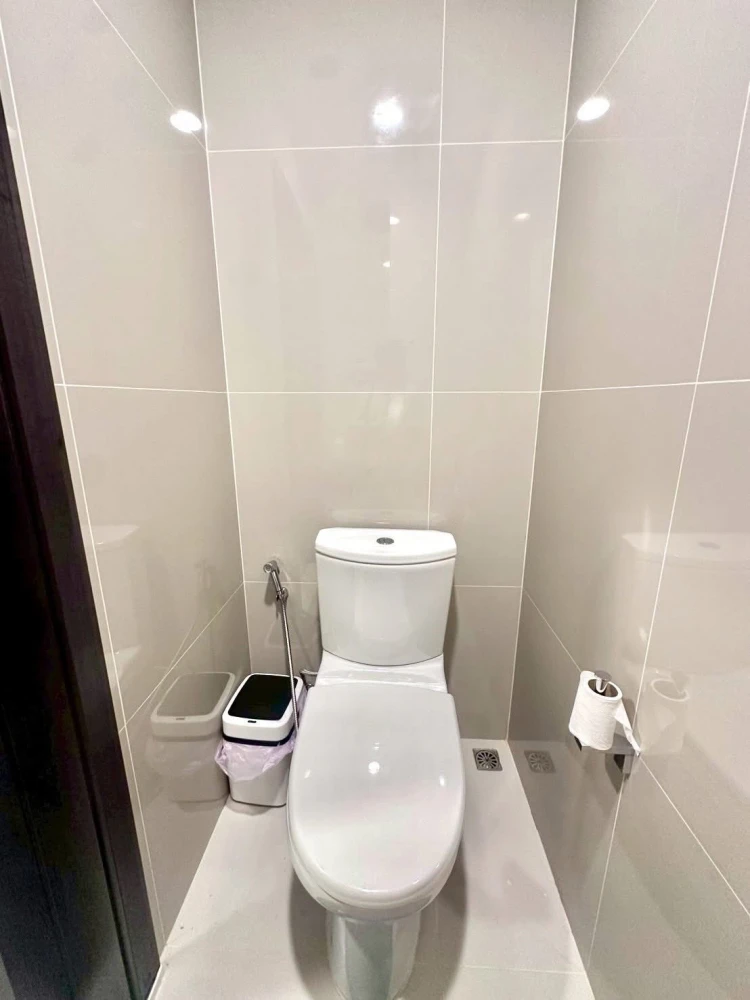 For rent: XT Huaikhwang, Building A, garden view, well decorated, very livable, ready to move in, hurry and book now.