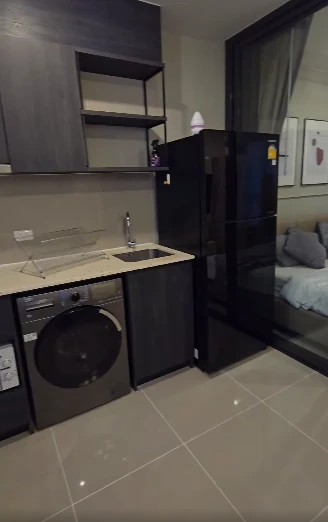 XT Huaikhwang for rent, high floor, ready to move in, spacious and comfortable, hurry and reserve now.
