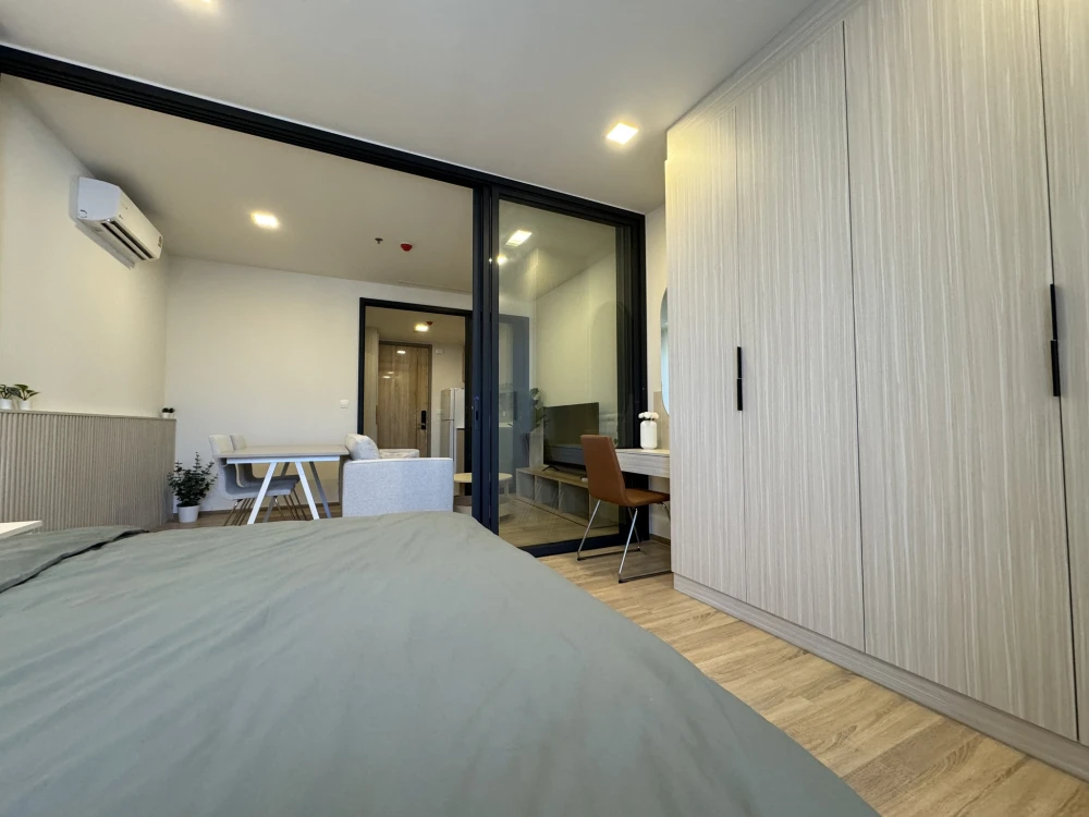For rent: XT Phayathai, 1 bedroom, 1 bathroom, decorated in a minimalist style, fully furnished, just bring your bags and move in.