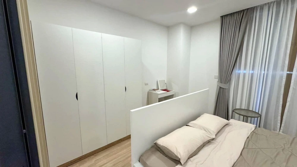 For rent: XT PHAYATHAI, 9th floor, Baiyoke building view, bright and comfortable room, fully furnished, complete electrical appliances, ready to move