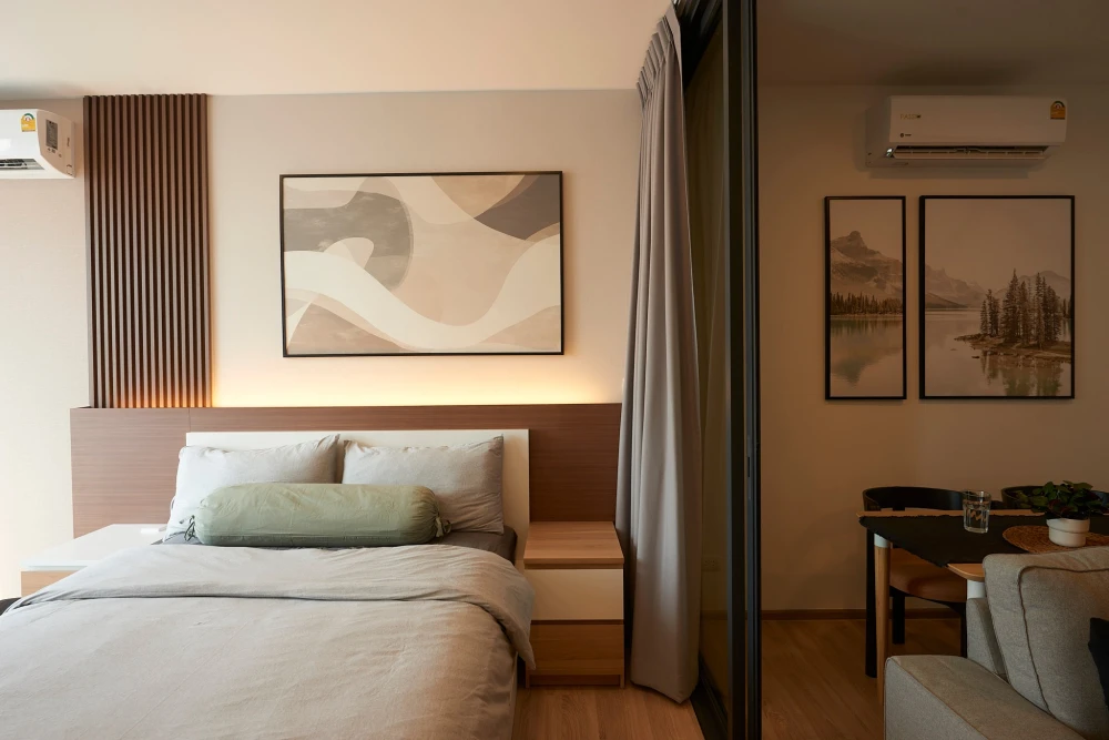 XT Phayathai for rent. Minimalist and warm style, ready to move in with a modern feel. Don't miss out!