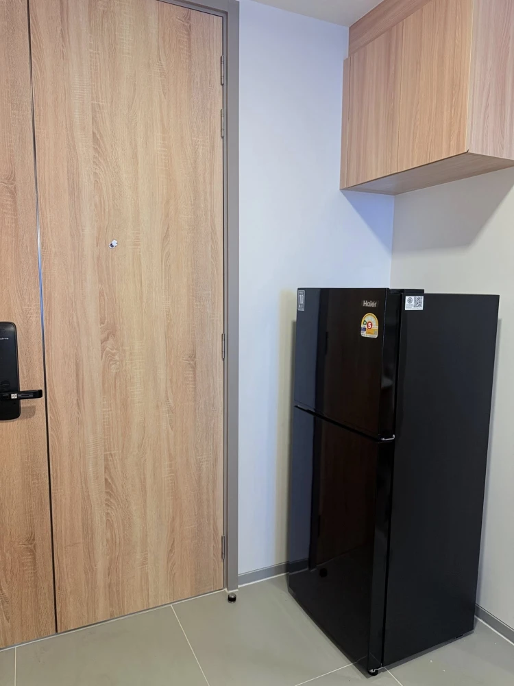 XT Phayathai for rent, glass partition room with clear zone, fully furnished, ready to move in, not on the school side, unblocked view, reserve now.