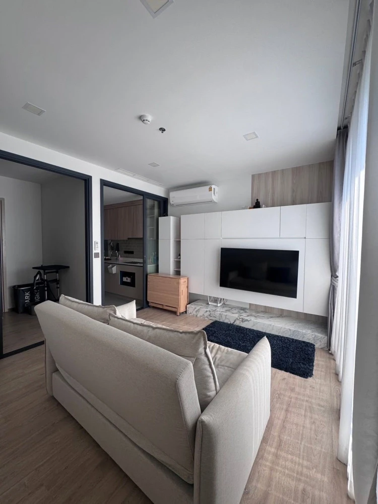 For rent: XT Phayathai, beautiful room on the 22nd floor, stunning view, in the heart of Phayathai. Fully furnished. Book now!