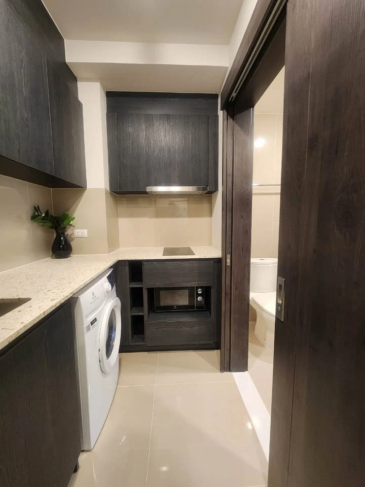 For rent: XT Huai Khwang, 1 bedroom, beautifully decorated, fully equipped, ready to move in, just bring your own luggage.