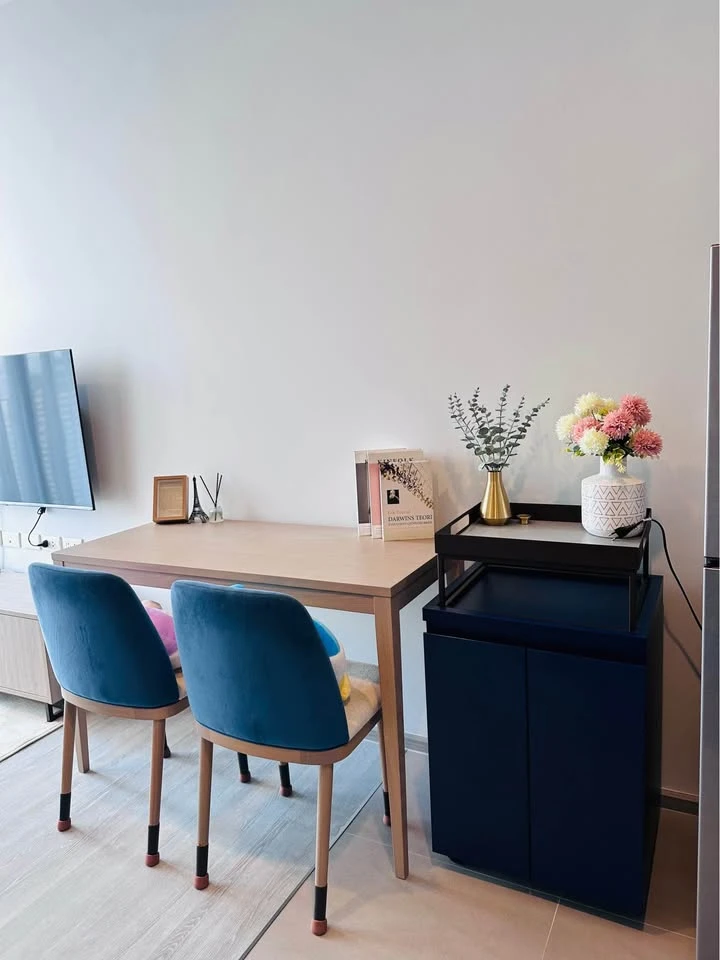 For rent XT Ekkamai, 33rd floor, very high, Thonglor-Ekkamai city view, fully furnished, ready to move in