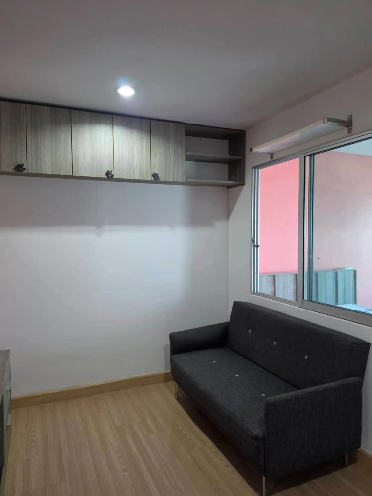 You 2 Condo for rent—fully furnished. The room features a lovely color scheme and a truly inviting atmosphere. Book now!