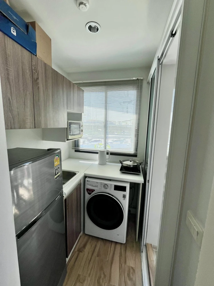 For rent: Zelle Plus Talat Phlu Station, 1 bedroom, 1 bathroom, 5th floor, good location, street view, fully furnished, don't miss it!