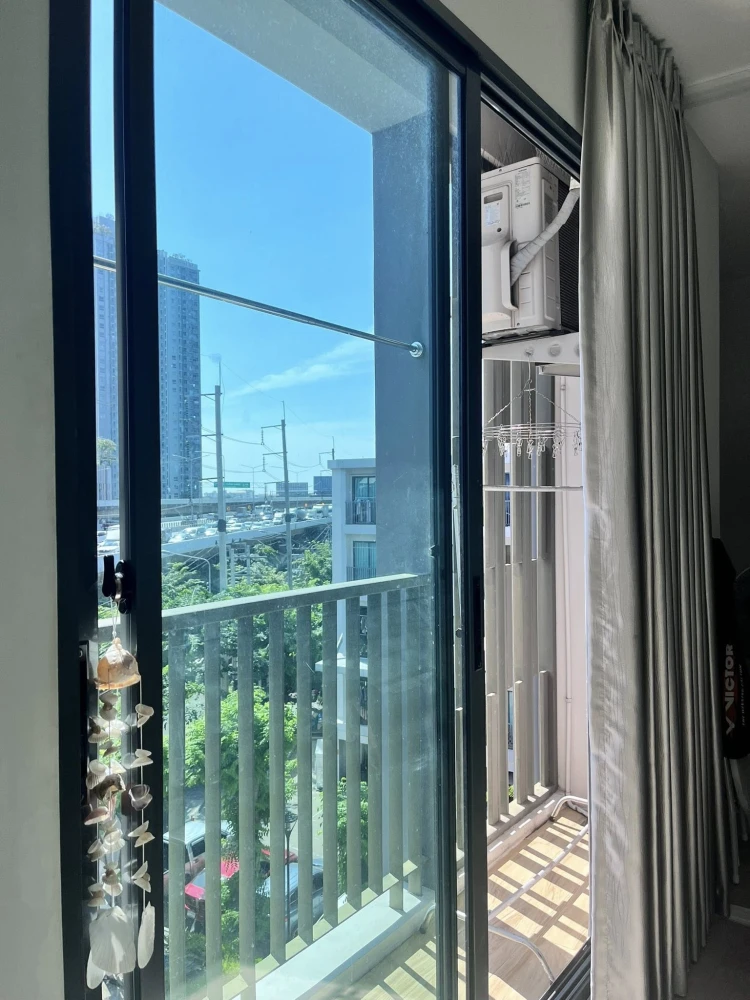For rent: Zelle Plus Talat Phlu Station, 1 bedroom, 1 bathroom, 5th floor, good location, street view, fully furnished, don't miss it!