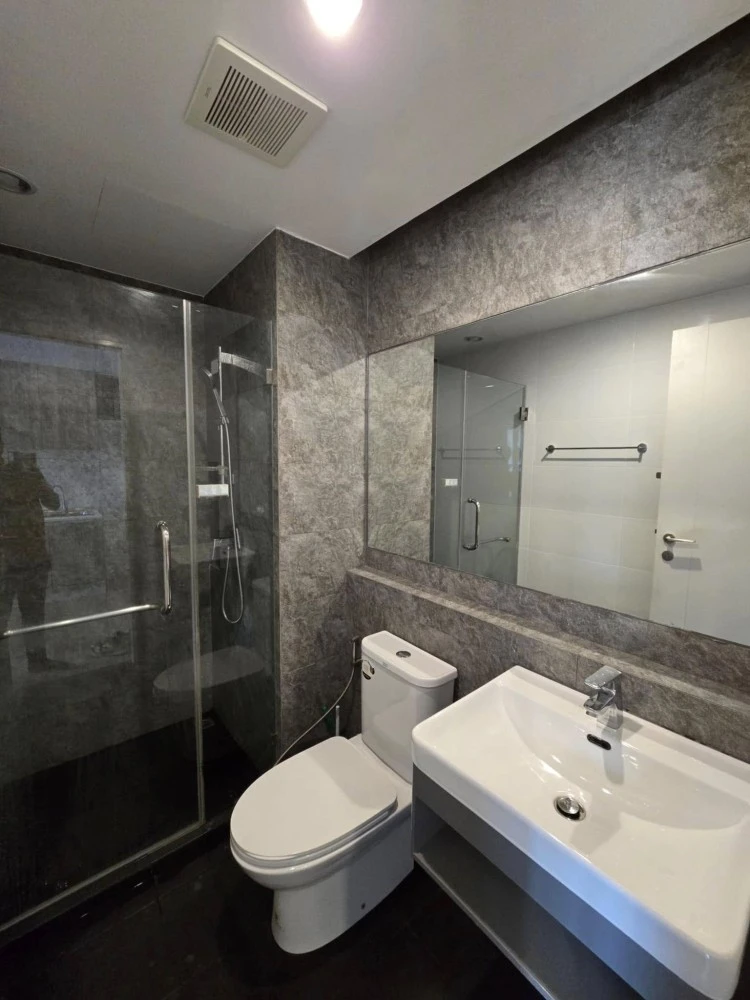 For rent: Zelle Rattanathibet, 6th floor, Building B, pool view, beautiful room, fully furnished, book now, hurry!