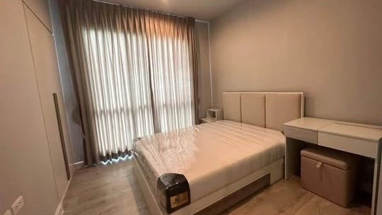 For rent: Zelle Salaya, 1 bedroom, 1 bathroom, fully furnished and equipped with electrical appliances. Just bring your bags and move in.