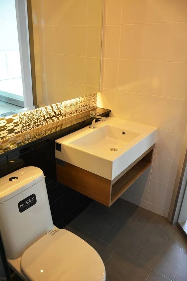 For rent: Zelle Salaya, 5th floor, fully furnished and equipped with electrical appliances. Reserve now, hurry!