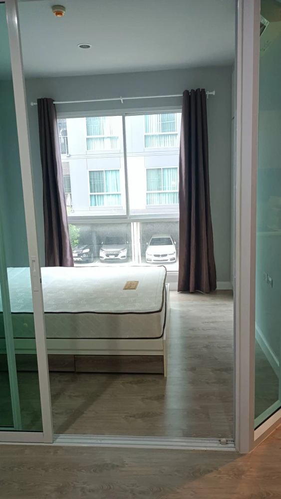 Zelle Salaya condo for rent. Ready to move in, fully furnished, affordable price. Book now!