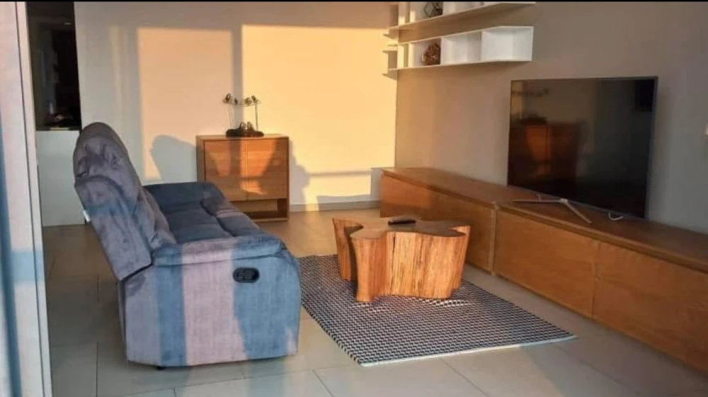 For rent: Zire Wongamat, spacious room, lots of usable space, good location, beautiful view, fully furnished, reserve now!