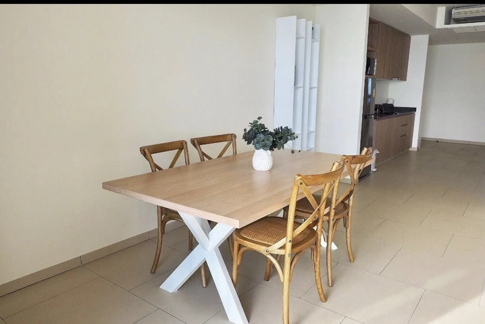 For rent: Zire Wongamat, spacious room, lots of usable space, good location, beautiful view, fully furnished, reserve now!