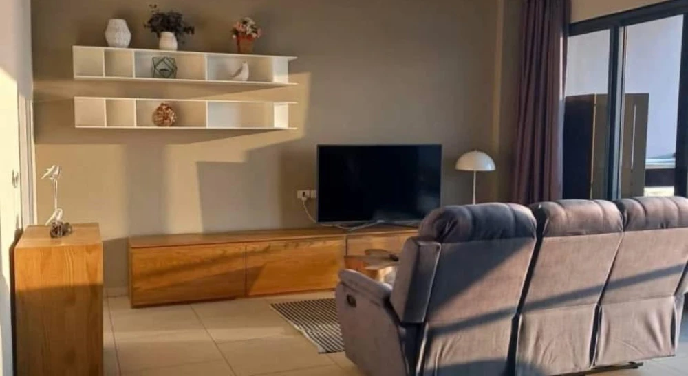 For rent: Zire Wongamat, spacious room, lots of usable space, good location, beautiful view, fully furnished, reserve now!