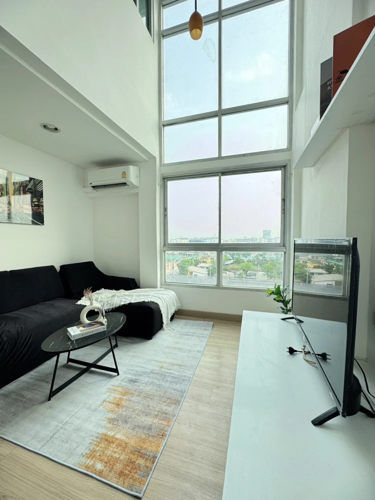 For rent: Zoom Condo Place, 2-storey duplex room, fully furnished, nice to live in, reserve now, urgently.