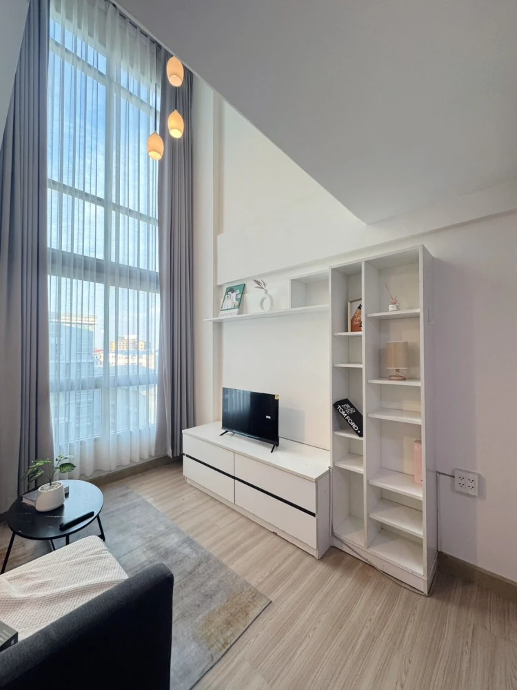 Zoom Condo Place for rent, duplex unit, fully furnished and ready to move in. Book now!