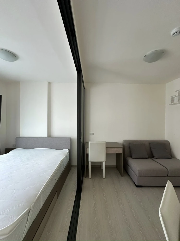 For rent: Greené Don Mueang-Songprapha. Convenient location with full amenities. Just bring your belongings and move in!